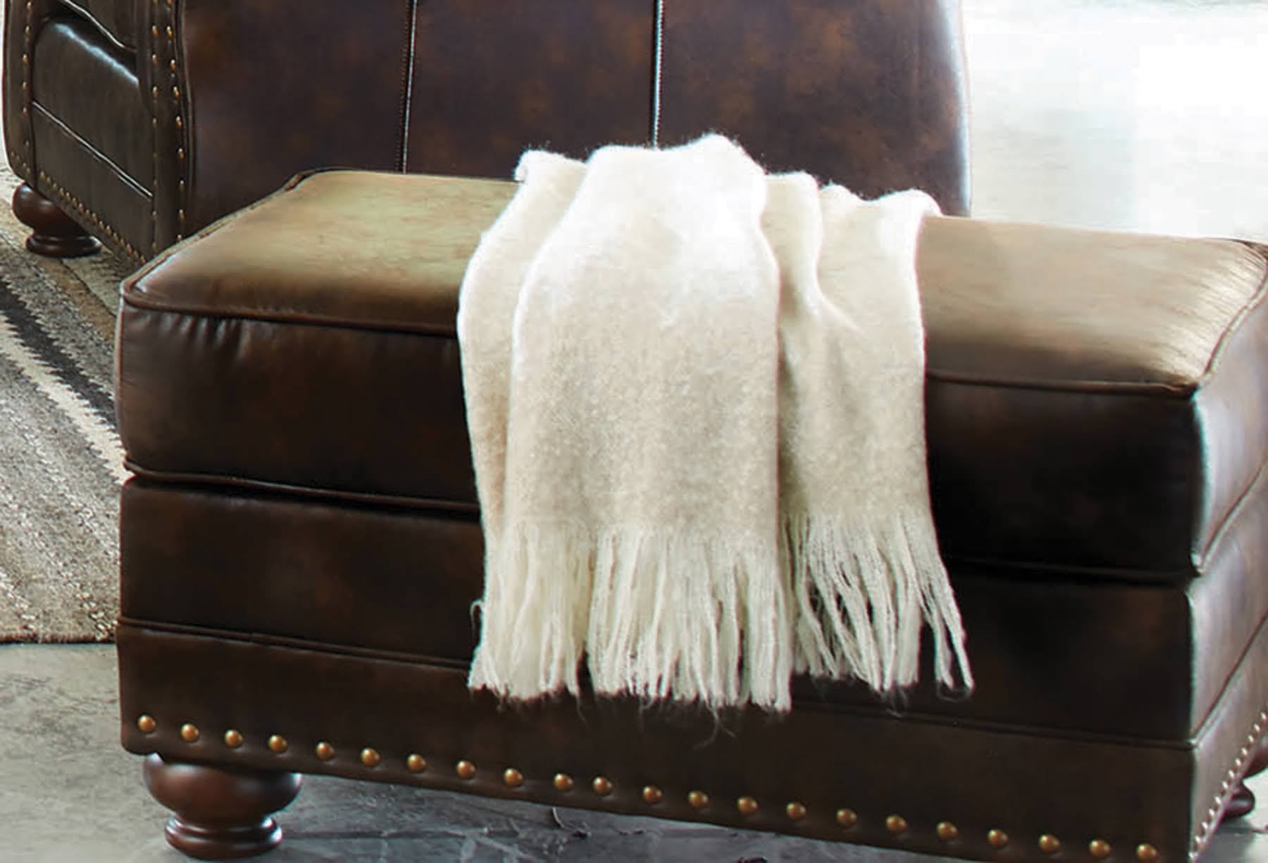 Dark Brown Sofa P909