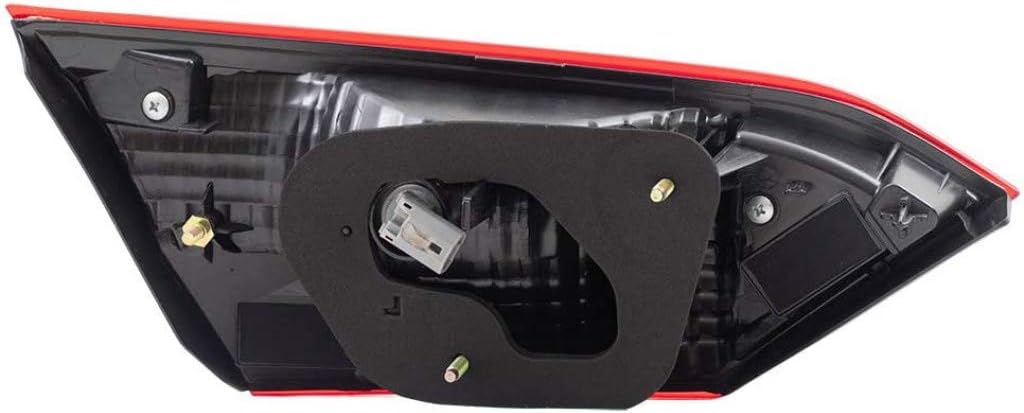 Toyota Camry Inner Tail Light Assembly Pair M2794