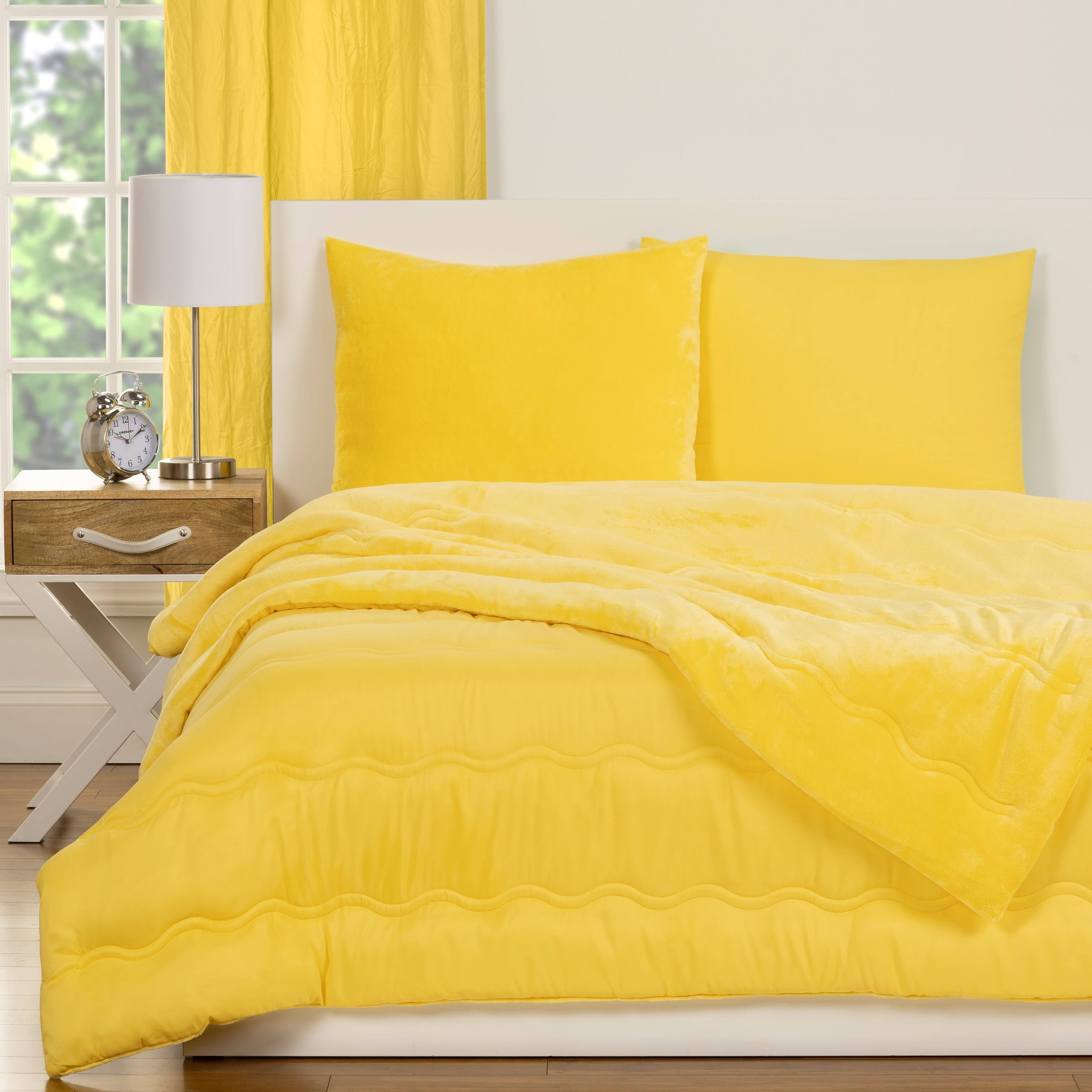 3-Piece Fleece Comforter Set F51986