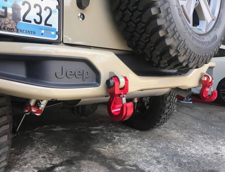 Swivel Hook Red F666750