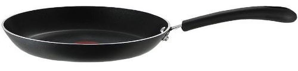 12.5 Inch Nonstick Fry Pan S67523