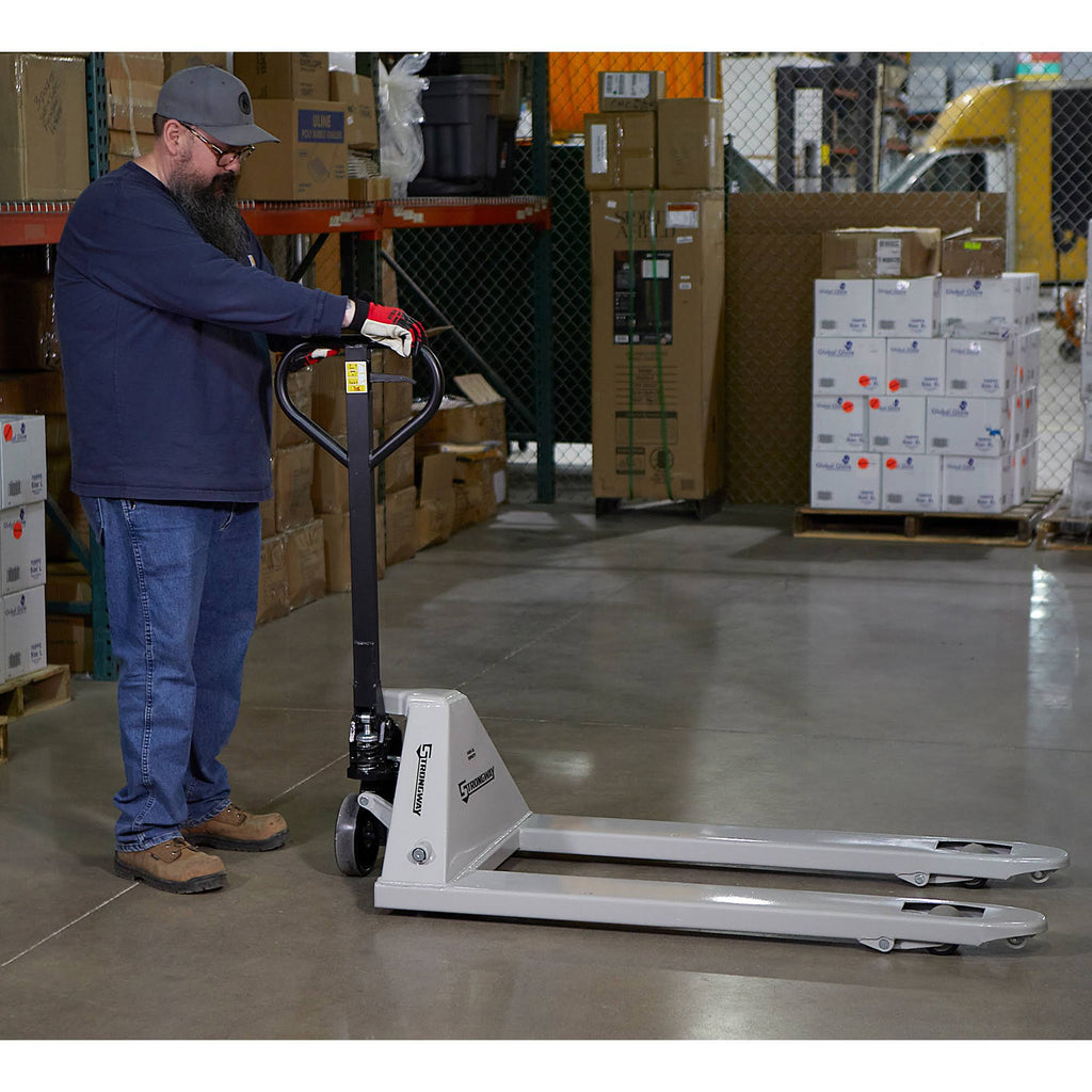 Pallet Jack 5500-Lb Capacity 61inch L x 27inch W Z35793