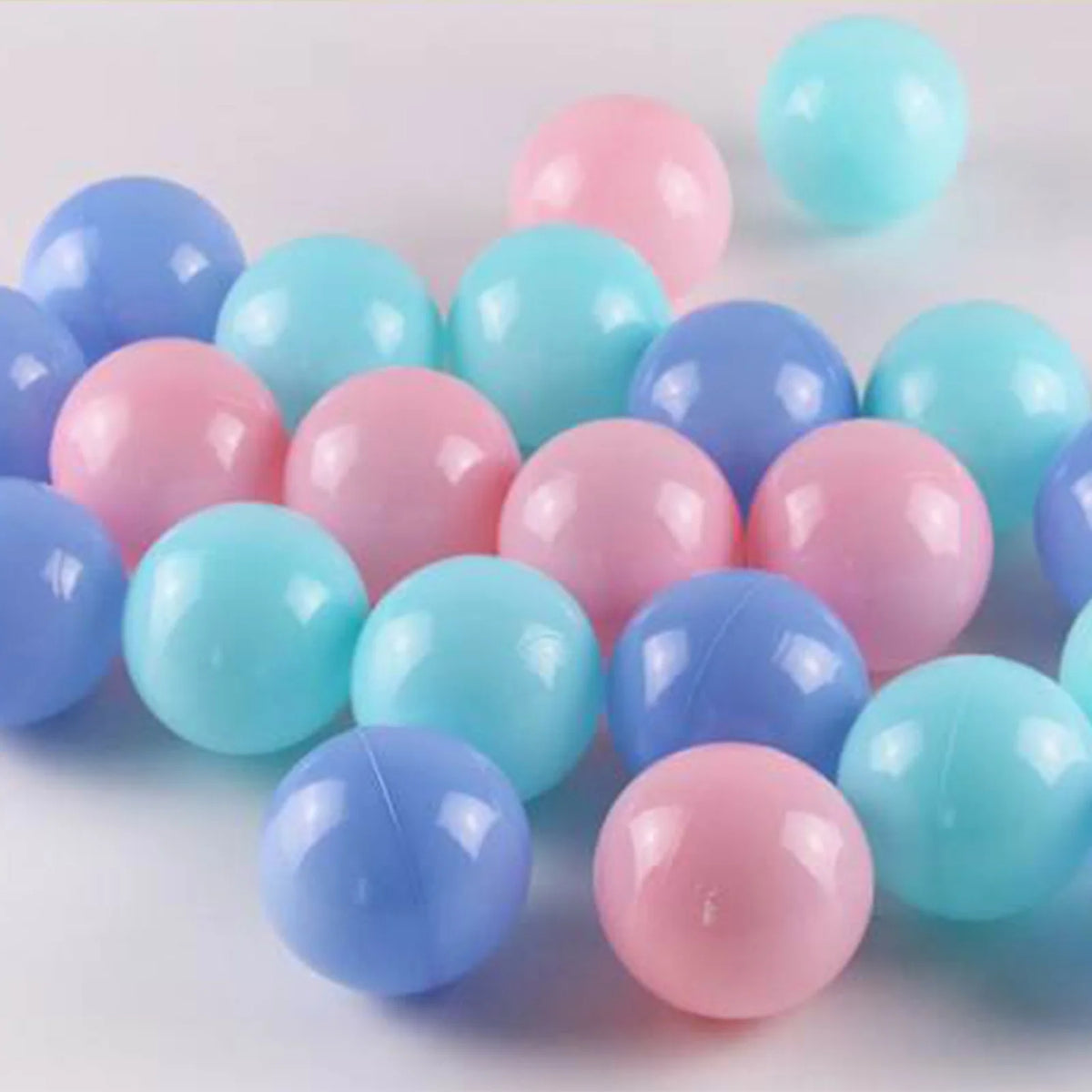 100Pcs Plastic Ocean Balls Pool Accessories S714865