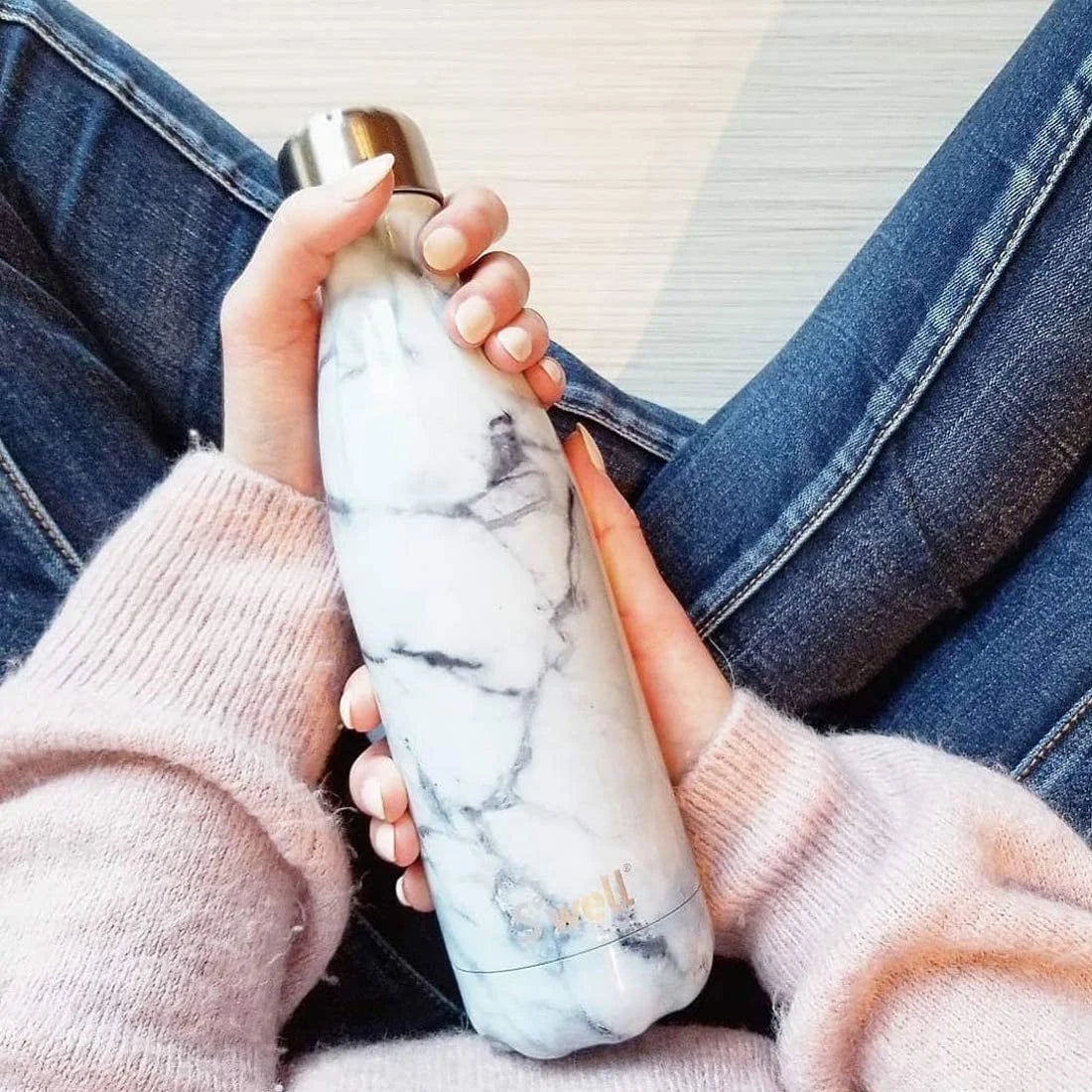 White Marble Bottle P14761