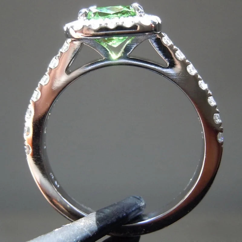 14K White Gold Halo Engagement Ring R26298