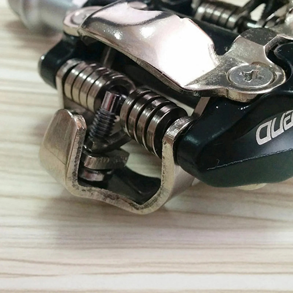 Cycling Road Bike Pedal with Cleats A580