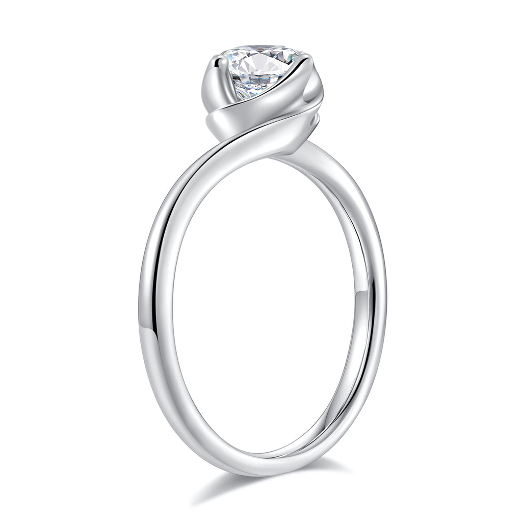 1ct Solitaire Moissanite Engagement Ring 925 Sterling Silver Four-Prong Round Cut Ring X815