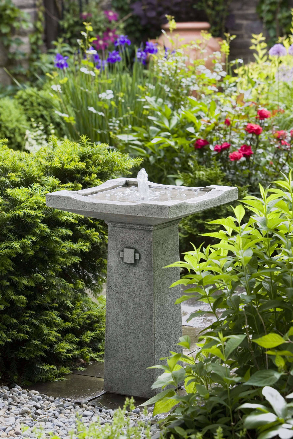 Travertine Fountain E68246