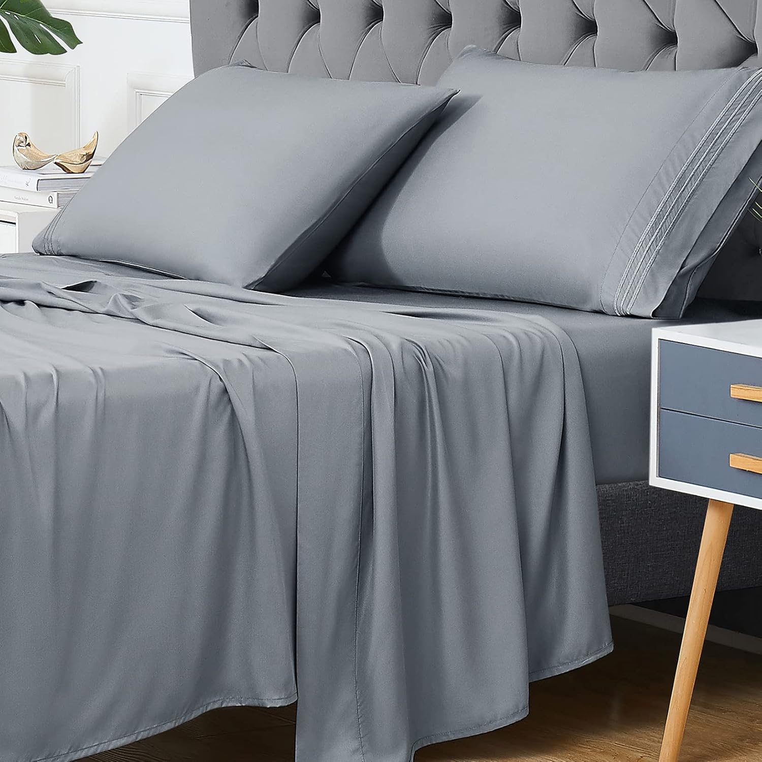 Teal Queen Size 4 PCS Bamboo Sheet Set N259810