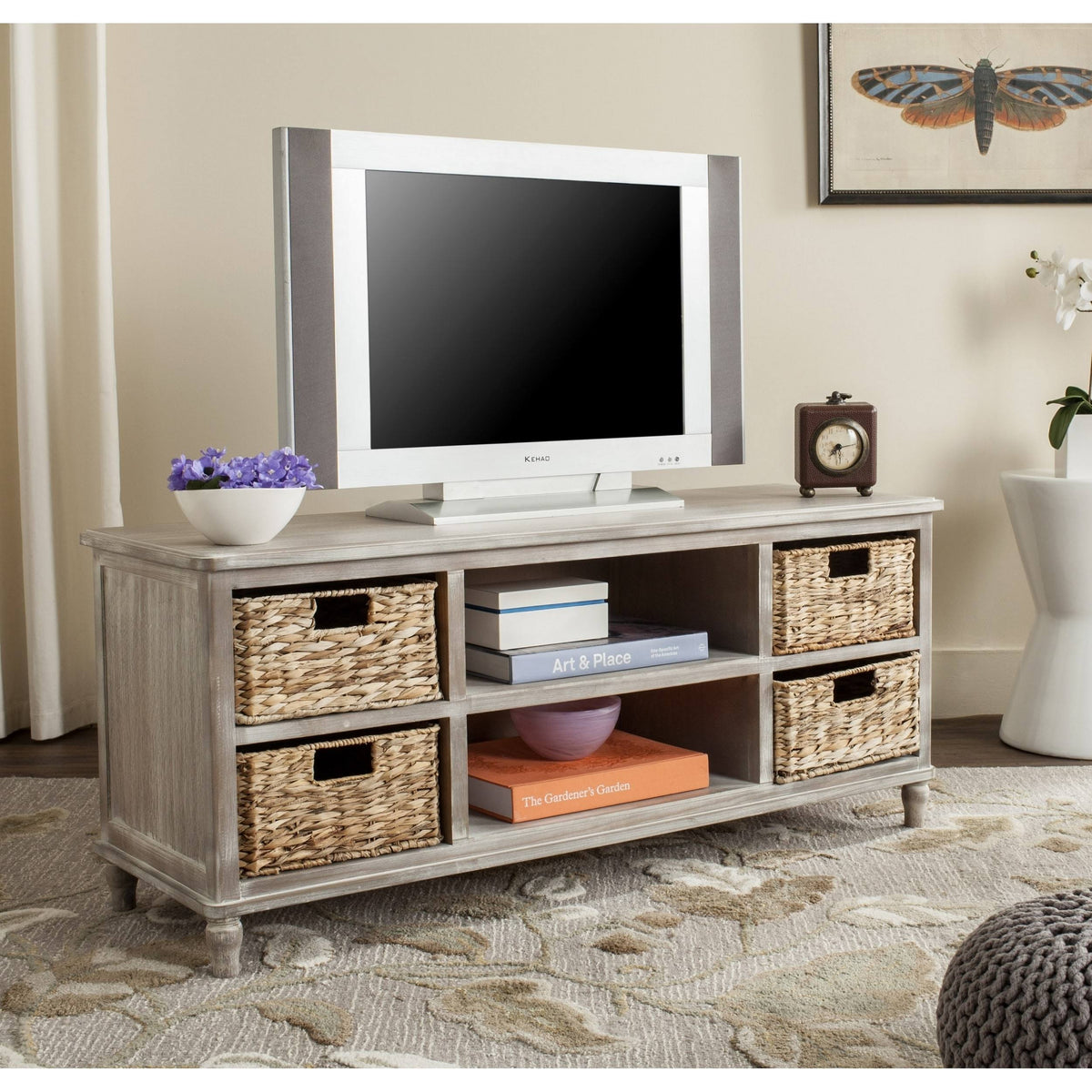 Vintage White Entertainment Unit L8641
