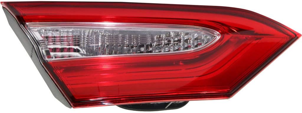 Toyota Camry Inner Tail Light Assembly Pair M2794