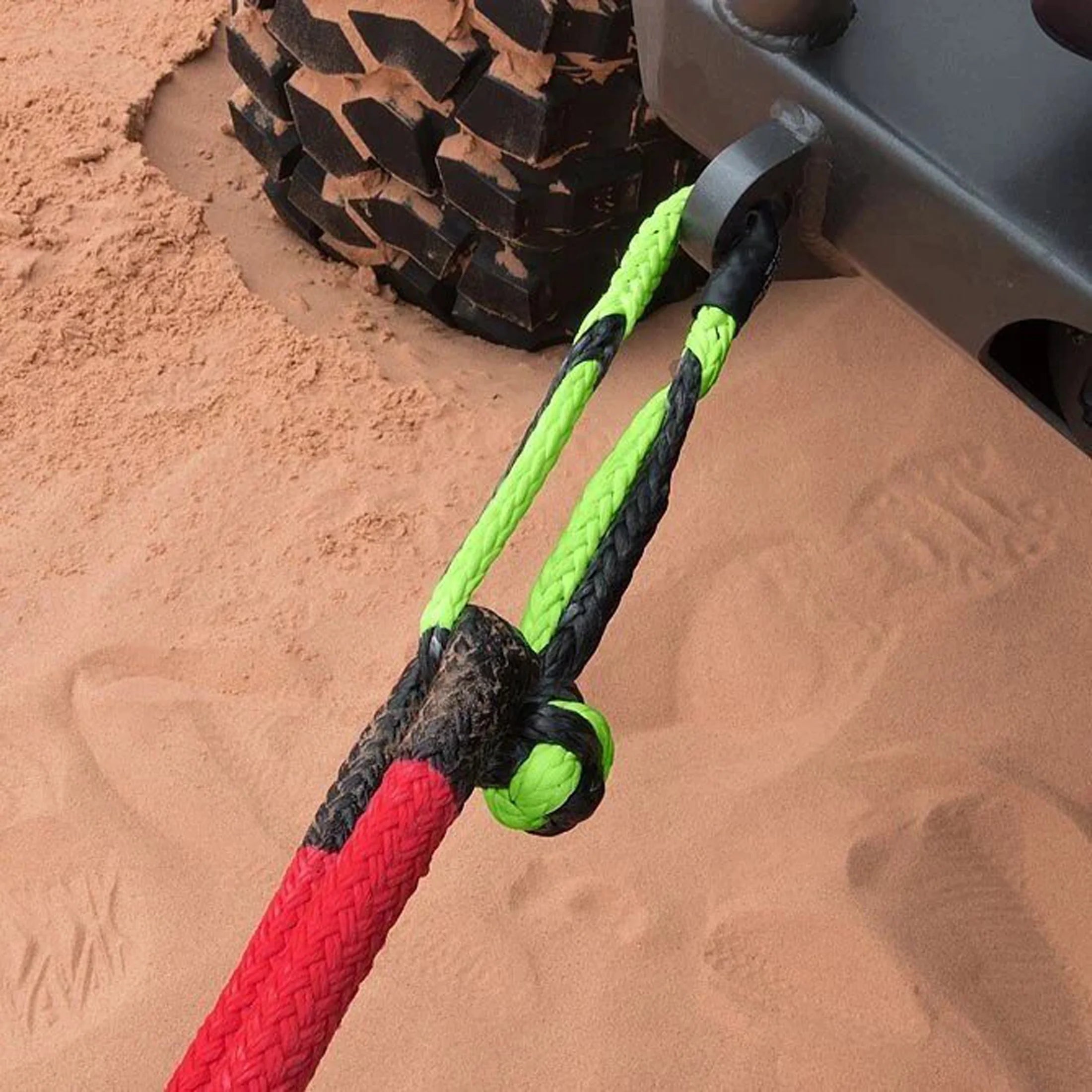 Red and Black Synthetic Soft Shackle with Uhmpe Plasma M32292