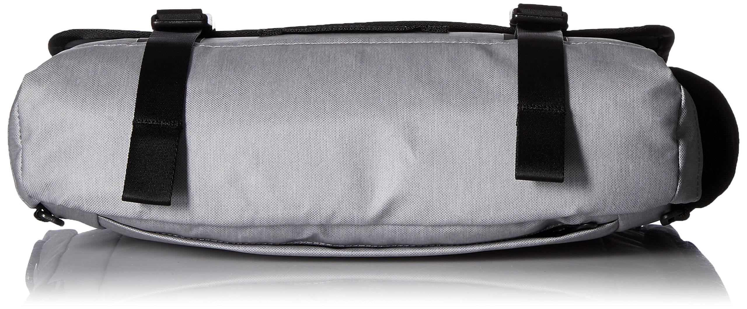 Small Fog Closer Case D703364