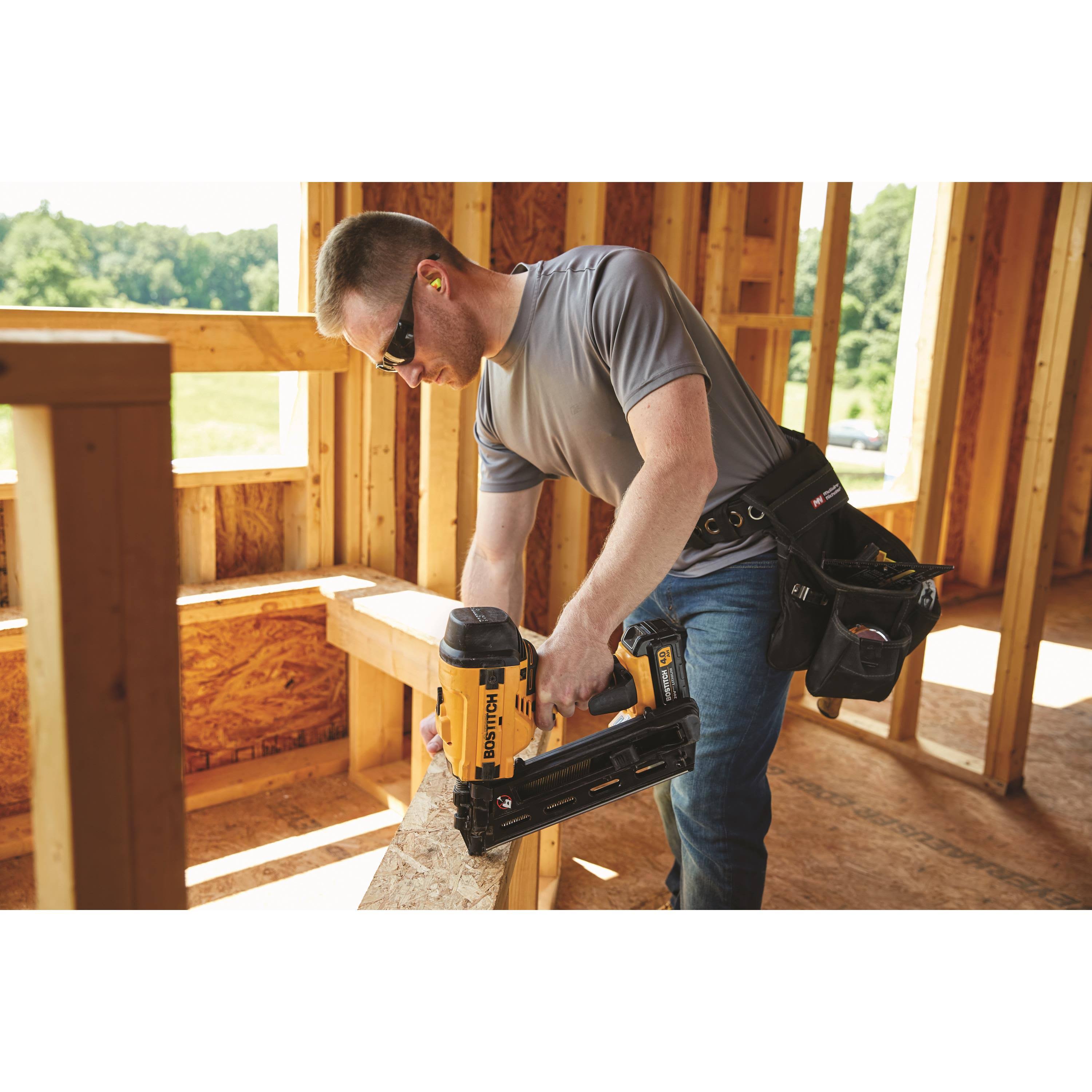 20V Max 28 Degree Cordless Framing Nailer Kit V5654