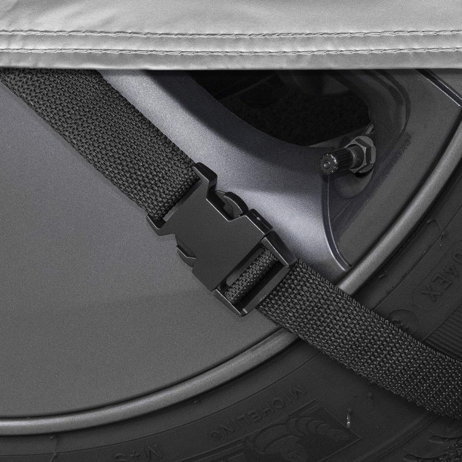 All Weather Waterproof Outdoor Vehicle Cover Q40591